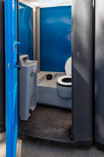 Portable Toilet Options We Offer in Bellefonte, DE